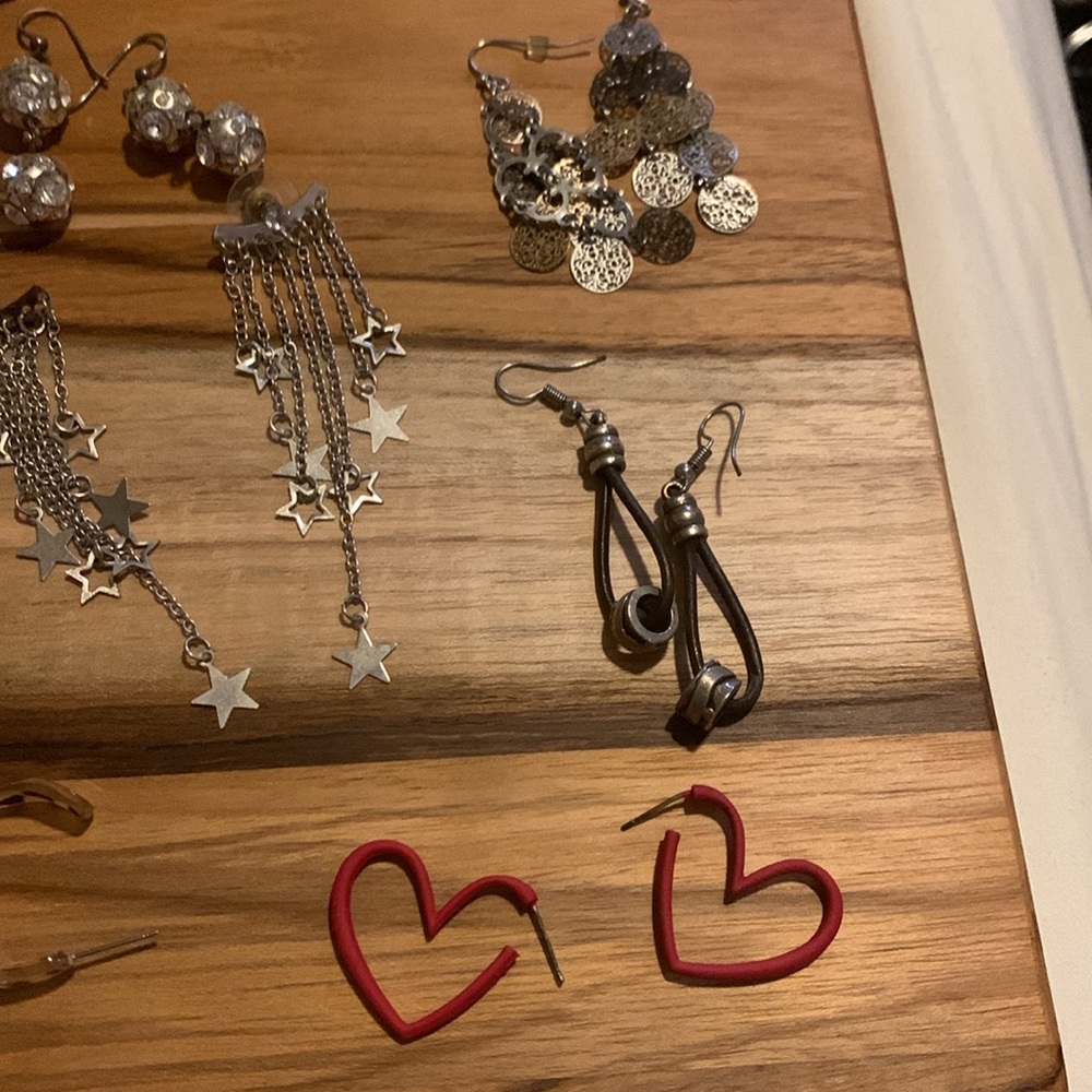 Earring bundle - Picture 5 of 6